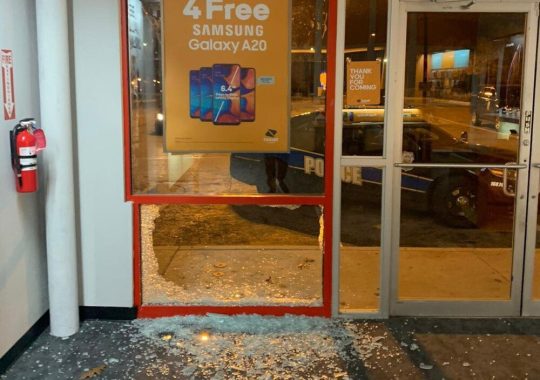 Emergency window glass repair